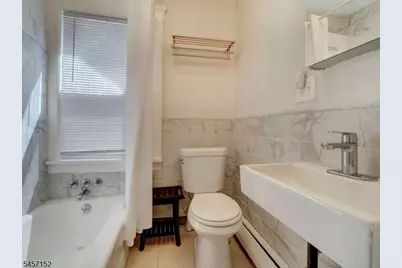 320 E 1st Ave, Roselle, NJ 07203 - Photo 17