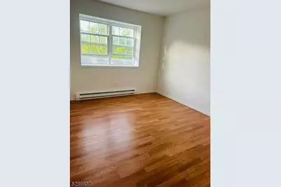 7 Hillside Ave #7, Newton, NJ 07860 - Photo 3