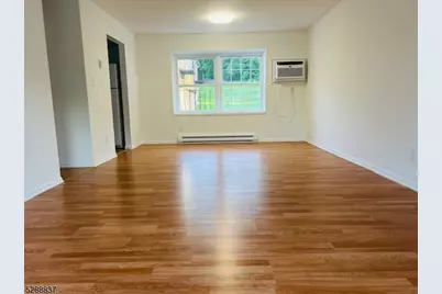 7 Hillside Ave #7, Newton, NJ 07860 - Photo 1