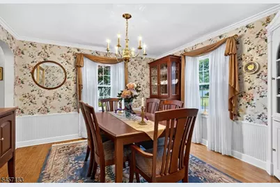 665 Fairfield Way, Union Township, NJ 07083 - Photo 7