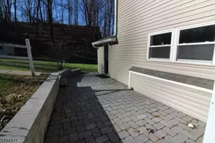 172 Musconetcong River Rd, Lebanon Township, NJ 07882 - Photo 5