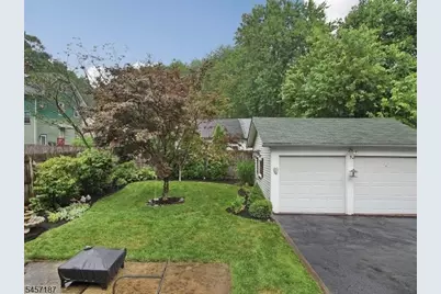 703 Marshall Place, Plainfield, NJ 07062 - Photo 19