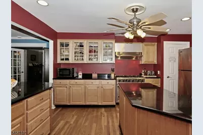 703 Marshall Place, Plainfield, NJ 07062 - Photo 5