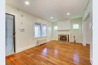 161 Franklin Ter, Maplewood, NJ 07040 - Photo 5
