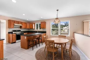 4 Hawthorn Dr, Roxbury Township, NJ 07876 - Photo 15