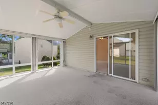 4 Hawthorn Dr, Roxbury Township, NJ 07876 - Photo 25