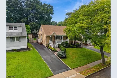 15 Oak Ln, Verona, NJ 07044 - Photo 39