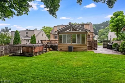 15 Oak Ln, Verona, NJ 07044 - Photo 37