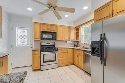 15 Oak Ln, Verona, NJ 07044 - Photo 15