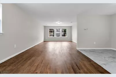 232 4th St, Newark, NJ 07107 - Photo 7