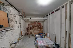 410 Cornelia St, Boonton Town, NJ 07005 - Photo 33