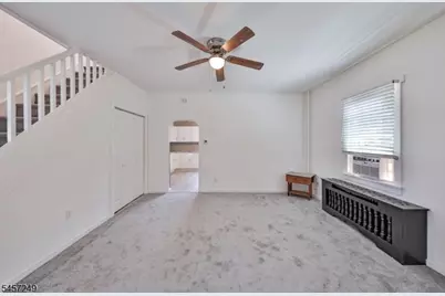 793 Culkin St, Phillipsburg, NJ 08865 - Photo 7