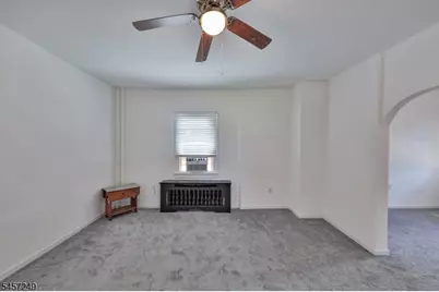 793 Culkin St, Phillipsburg, NJ 08865 - Photo 9