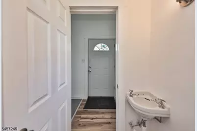 793 Culkin St, Phillipsburg, NJ 08865 - Photo 17