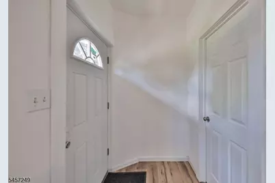 793 Culkin St, Phillipsburg, NJ 08865 - Photo 3