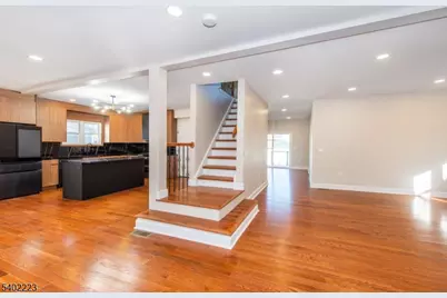50 Grand Ave, Ridgefield, NJ 07660 - Photo 23