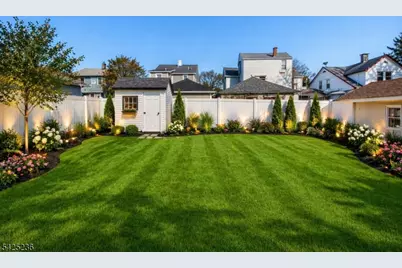 50 Grand Ave, Ridgefield, NJ 07660 - Photo 35