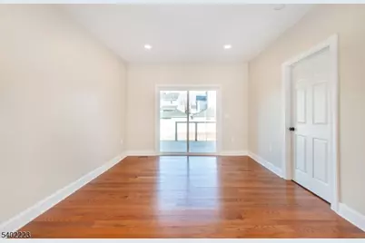 50 Grand Ave, Ridgefield, NJ 07660 - Photo 21