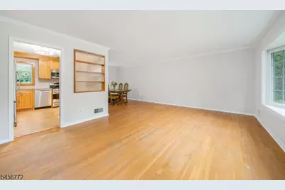 43 Roosevelt Ave, Chatham, NJ 07928 - Photo 5