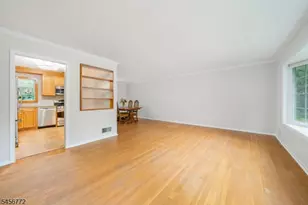 43 Roosevelt Ave, Chatham, NJ 07928 - Photo 5