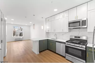 321 E 3rd St #332, Plainfield, NJ 07060 - Photo 11