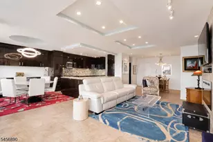 1 Claridge Dr, Verona, NJ 07044 - Photo 5