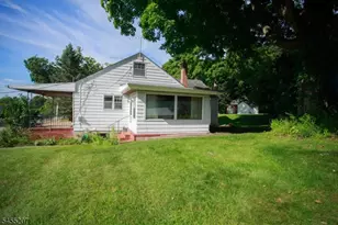 3 Linden Ave, Stanhope, NJ 07874 - Photo 35