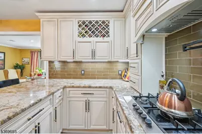 20 Leonard Ter, Wayne, NJ 07470 - Photo 7