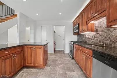 132 Bayberry Row Ondo, Bernards Township, NJ 07920 - Photo 5