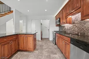 132 Bayberry Row Ondo, Bernards Township, NJ 07920 - Photo 5