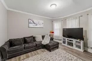 69 Oakland Terrace, Newark, NJ 07106 - Photo 5