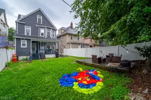 69 Oakland Terrace, Newark, NJ 07106 - Photo 27
