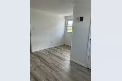 311 E 26th St, Paterson, NJ 07514 - Photo 11