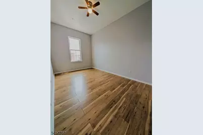 19 Market, Paterson, NJ 07501 - Photo 11