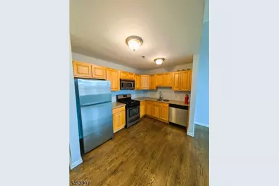 19 Market, Paterson, NJ 07501 - Photo 3