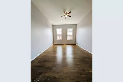 19 Market, Paterson, NJ 07501 - Photo 5