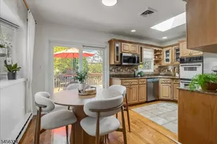 12 Francis Pl, Montclair, NJ 07042 - Photo 11