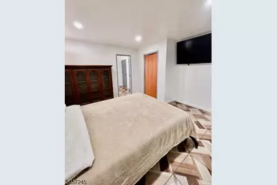 81 Jefferson St, Paterson, NJ 07522 - Photo 11