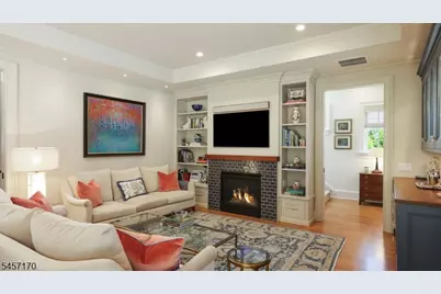 151 Wild Hedge Ln, Mountainside, NJ 07092 - Photo 9