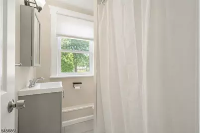 911 Jersey Ave, Elizabeth, NJ 07202 - Photo 17