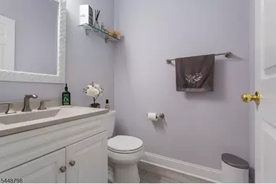 145 Levinberg Ln, Wayne, NJ 07470 - Photo 9