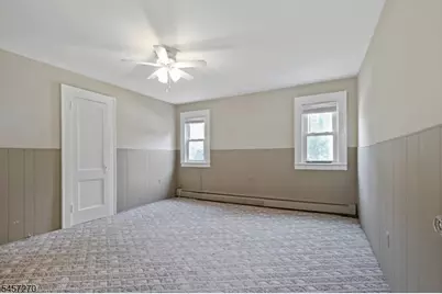 124 Weinmanns Blvd #2, Wayne, NJ 07470 - Photo 9