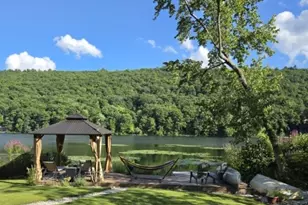 101 Woods Rd, Sandyston Township, NJ 07826 - Photo 9