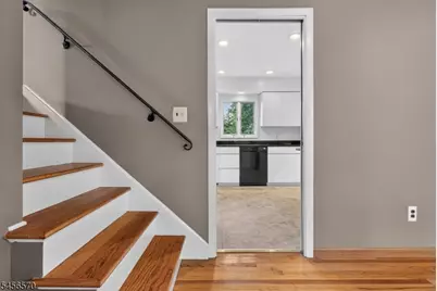 42 Hanover Pl, Wayne, NJ 07470 - Photo 13