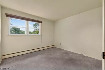 42 Hanover Pl, Wayne, NJ 07470 - Photo 15