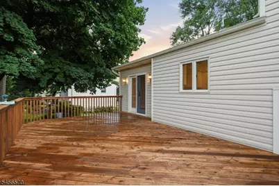 42 Hanover Pl, Wayne, NJ 07470 - Photo 29