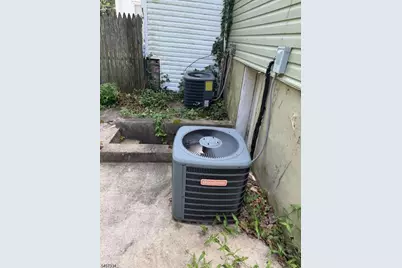 812 Carteret Ave, Trenton, NJ 08618 - Photo 19
