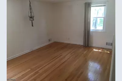 424 White Oak Ridge Rd, Millburn, NJ 07078 - Photo 11