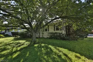 148 Eyland Ave, Roxbury Township, NJ 07876 - Photo 13