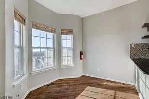1039 Shadowlawn Dr, Green Brook Township, NJ 08812 - Photo 7